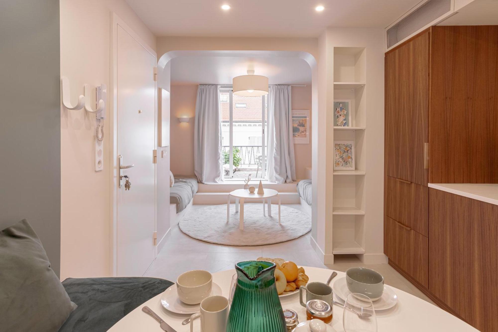 Alma Florian Apartment 4 People With Terrace คานส์ ภายนอก รูปภาพ